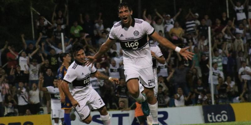 El Decano es finalista