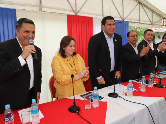Oscar Ramírez, ungido como nuevo Presidente de la UFI