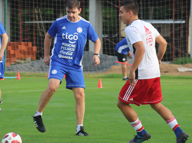 Sparring Albirrojo inició hoy 2da. semana de entrenamientos