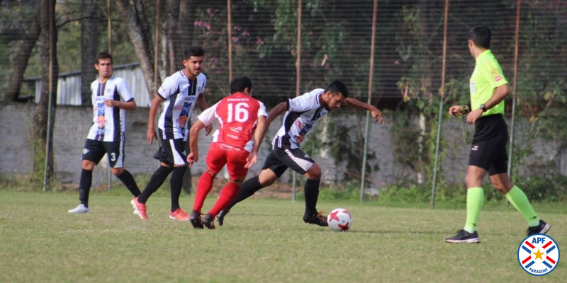 Con muchos goles continuó la 20