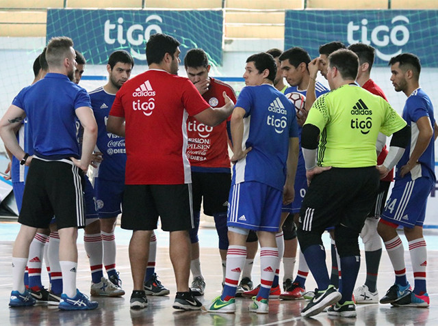 Futsal: Amistoso de prueba para la Albirroja