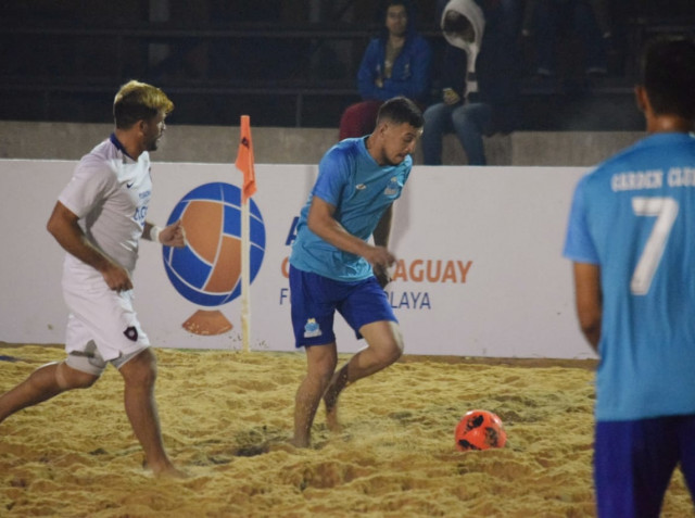 Copa Paraguay de Fútbol Playa: Goles son amores
