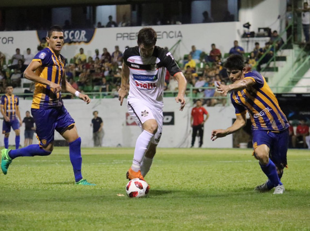 Empate entre Luqueño y General Díaz