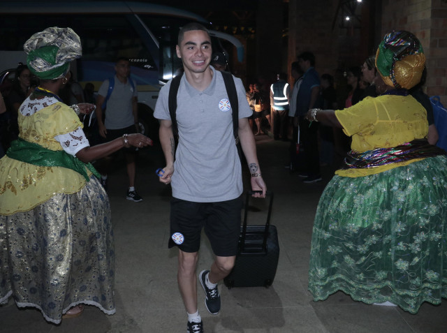 La Albirroja ya está en Salvador Bahía. Próximo objetivo: Colombia
