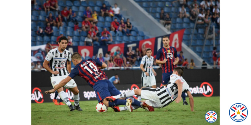 Cerro, obligado frente a Santaní