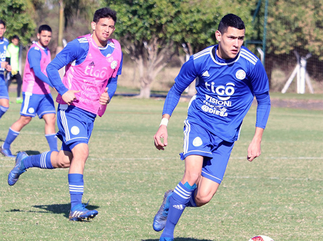 Selecciones Sub 15 y Sub 17 arrancaron nueva semana de trabajos
