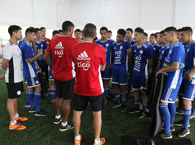 Lunes de pretemporada para la Albirroja Sub 15