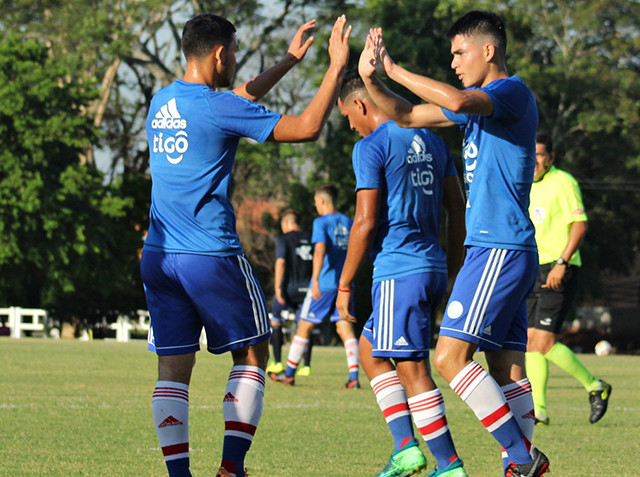 La Albirroja Sub 17 supera a Nacional en amistoso de preparación