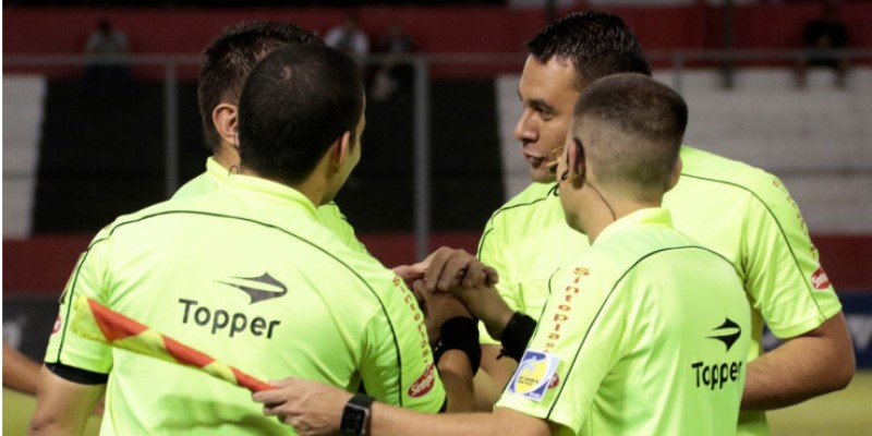 Jueces para la penúltima fecha