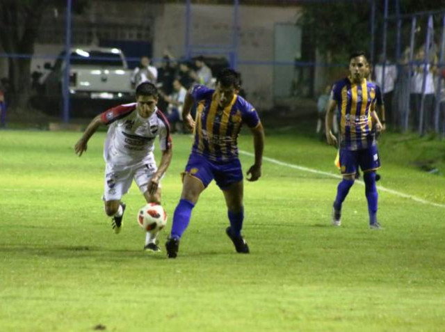 En la última jugada, Luqueño iguala a Nacional
