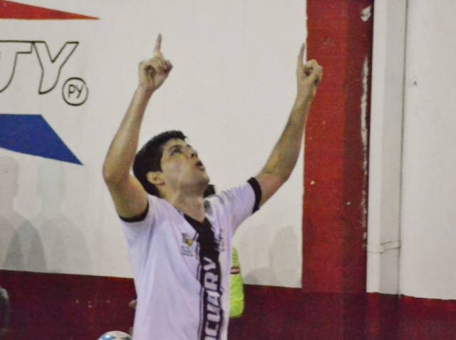 Intermedia Futsal: el “Tacua” extiende su liderato