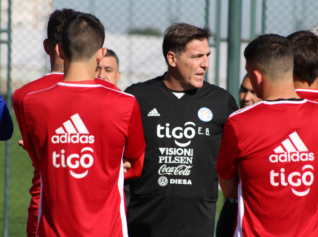 Primer turno: tareas ofensivas y defensivas
