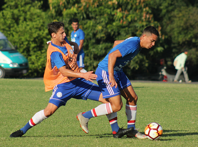 Juego asociado, la insistencia en el entrenamiento de la Sub 17