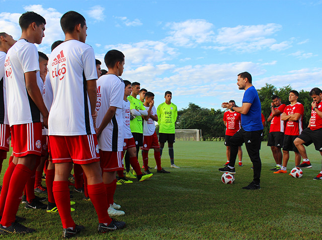 La Albirrojita Sub 17 arranca su camino al Mundial