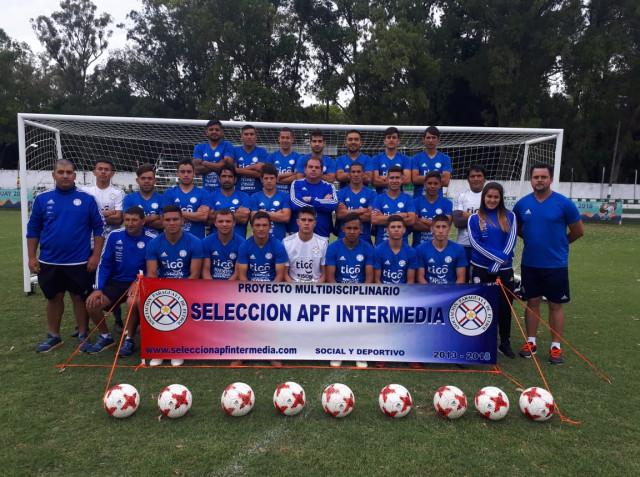 Amistoso internacional para la Selección Paraguaya de Intermedia