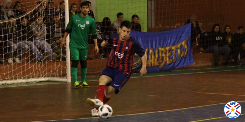 Clásico de Futsal en Pdte. Franco
