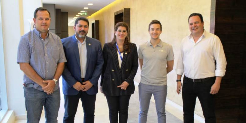 Emisario FIFA fiscaliza hoteles