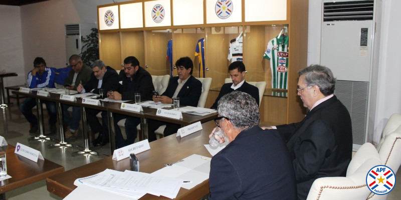Confirmado juego Para Santani