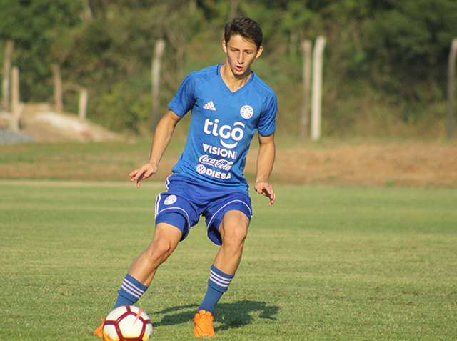La Albirroja Sub 17 refuerza trabajos técnico-tácticos