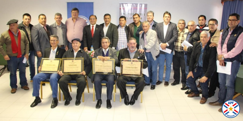 Aniversario de UFI con distinciones