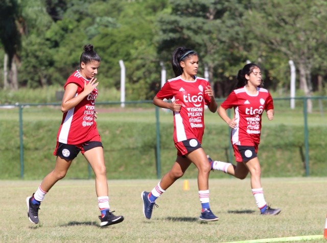 Semana intensa de la Albirroja Femenina